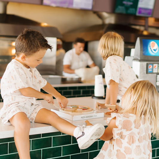 Manco & Manco Wooden Toy Pizza