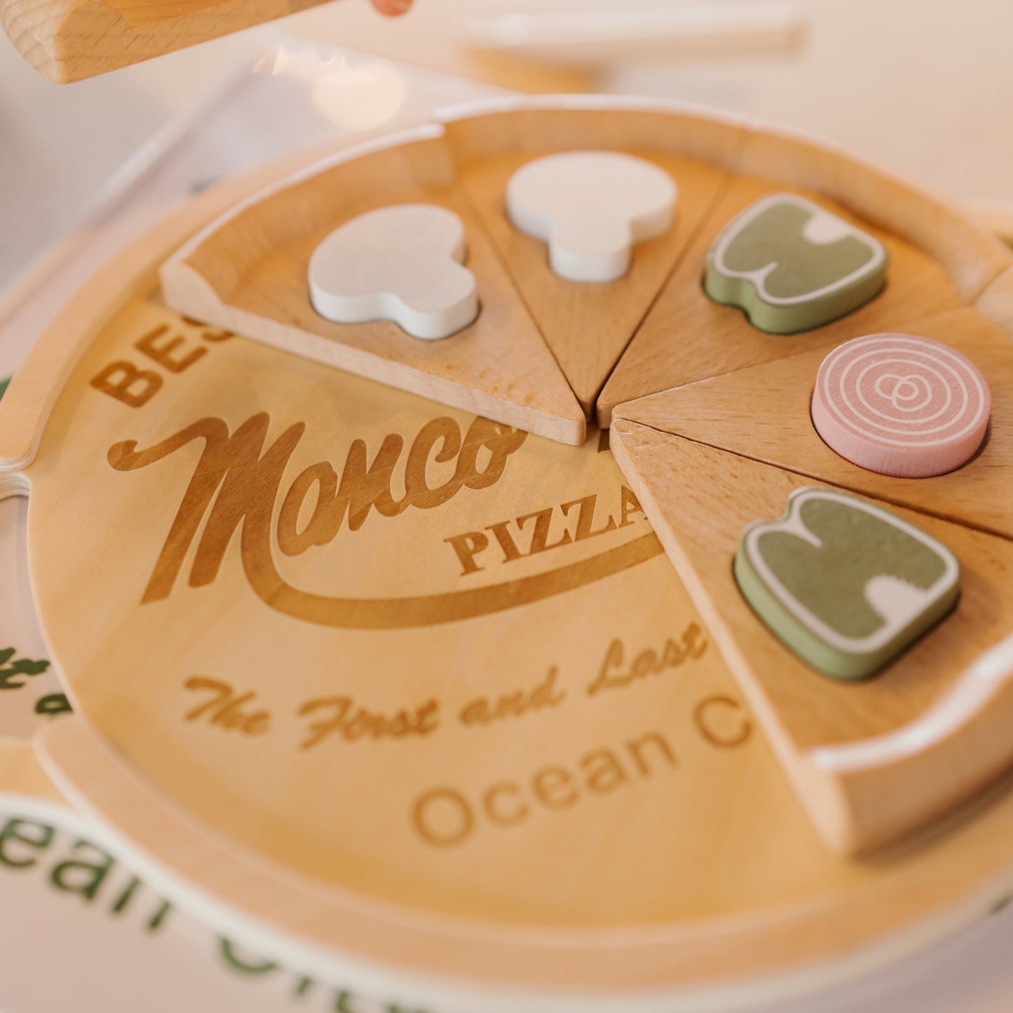 Manco & Manco Wooden Toy Pizza